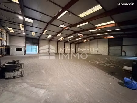 local industriel 1 000 m²