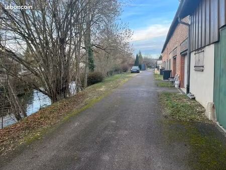 local commercial 90 m² – longueville