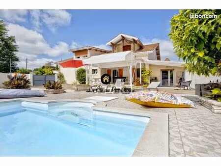 propriété 3 pièces 95 m²