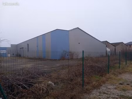 batiment industriel depot et bureau