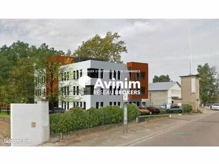 local 380 m² chassieu