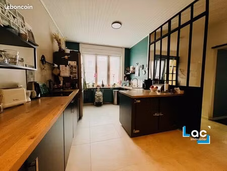 maison 5 pièces 131 m²