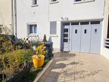 maison 5 pièces 82 m²