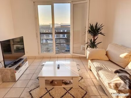 appartement 3 pièces 52 m²