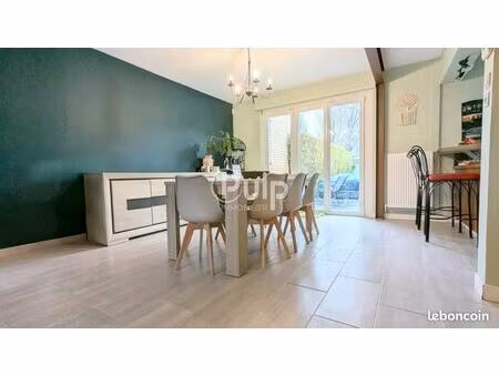 maison 4 pièces 95 m²