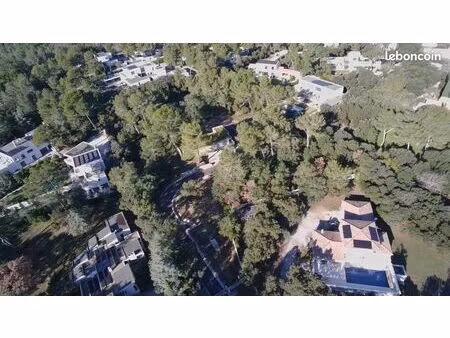 terrain castries / fondespierre