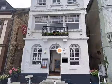 immeuble 10 pièces 247 m²