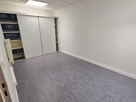 bureau privatif 13 7 m² – saint-étienne (clapier) – sans engagement