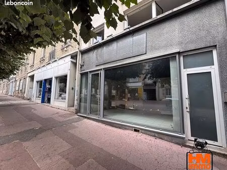 boucherie/charcuterie 100 m²