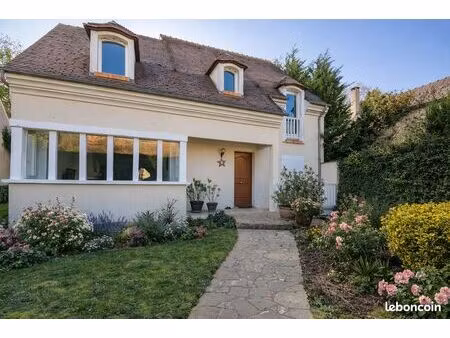 maison familiale – calme absolu & nature – le mesnil-le-roi