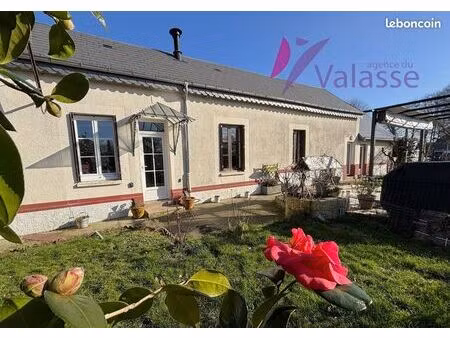 longère 2 pièces 77 m²