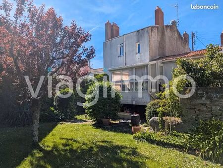 maison en viager 10 pièces 202 m²