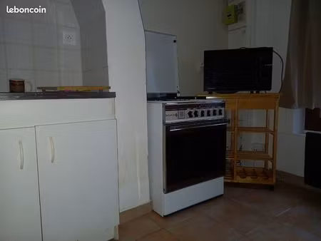 loue charmant 2 pièces meublé