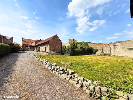 propriété 8 pièces 232 m²