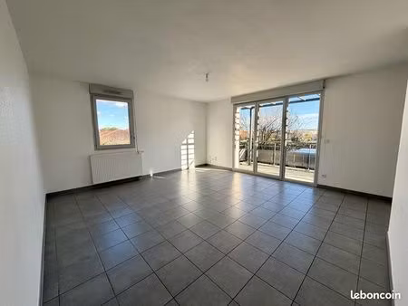 appartement 3 pièces 65 m²