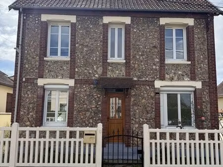 maison 7 pièces 127 m²