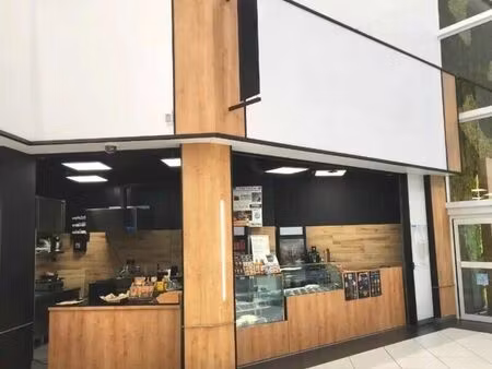 fond de commerce 22 m² bourgoin-jallieu