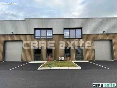 local d'activité 178 m²