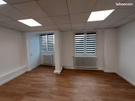 bureaux 12 m² la roche sur yon