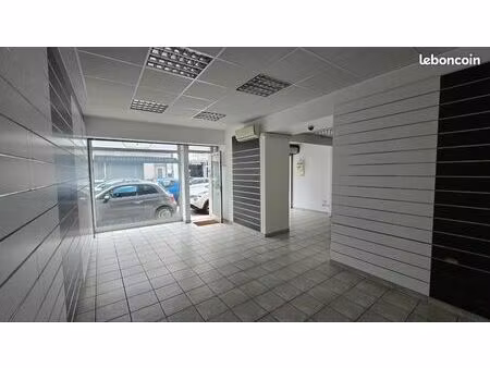 particulier loue local commercial