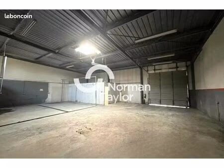 local d'activité 192 m²