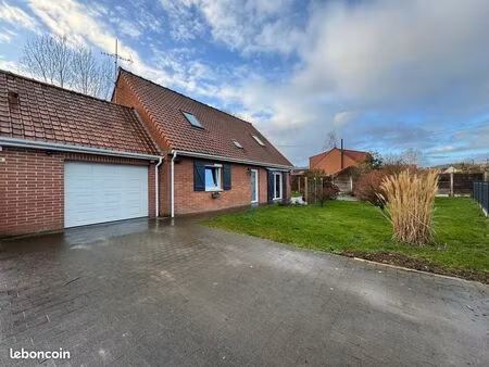 pavillon 7 pièces 136 m²