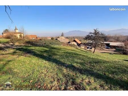 terrain 1830 m² pers-jussy