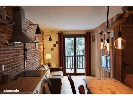 t3 proche super u les houches