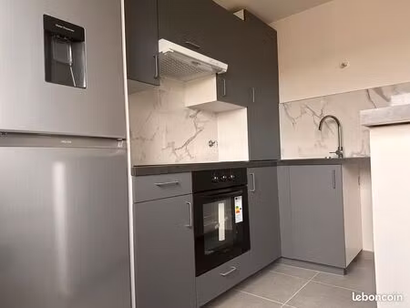 appartement f2 montfermeil