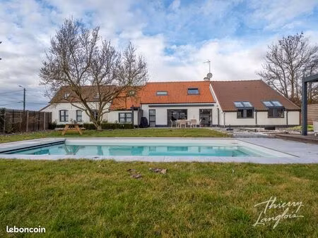 longère 6 pièces 210 m²