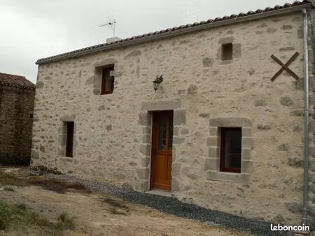 maison 2 chambre avec jardin à la bruffière