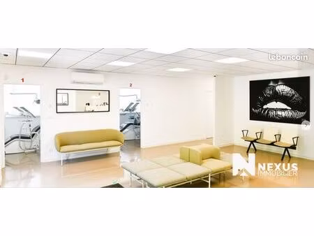 local d'activité 656 m²