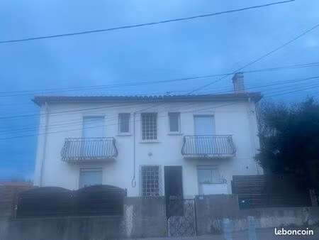 offre location f4 laroque des albères