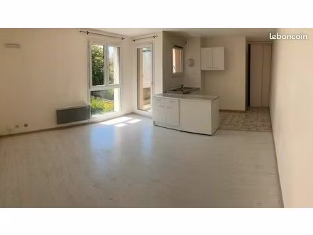 appartement 1 pièce 28 m²
