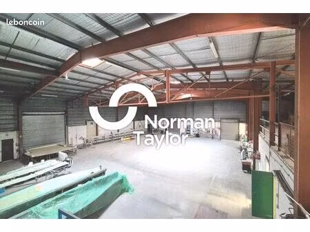 local d'activité 1 650 m²