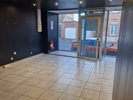 local commercial 45m2