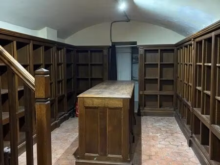 local commercial 90 m²