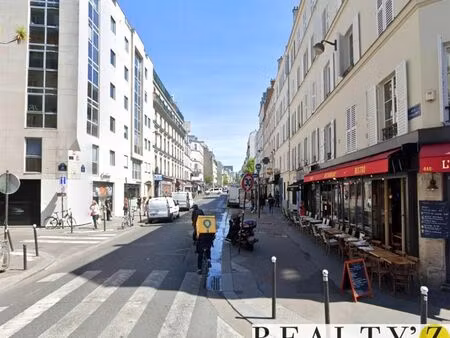 local commercial 325 m²