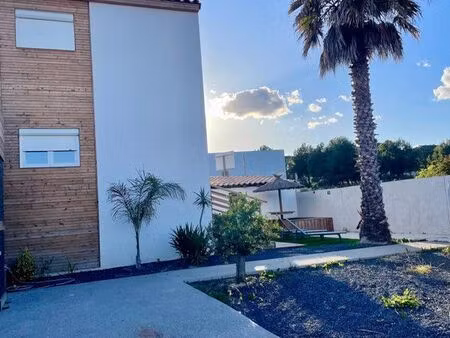 location mensuelle extension villa