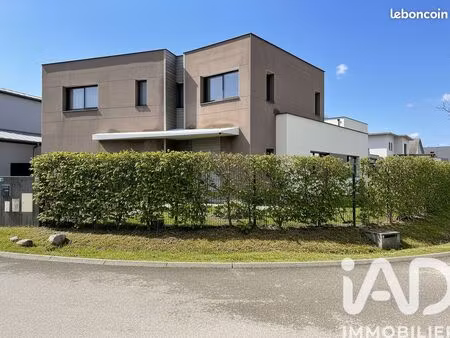 manoir 6 pièces 150 m²