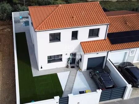 propriété 5 pièces 126 m²