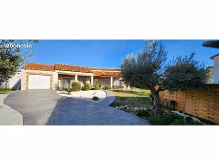 villa f5 plein pieds sur 1444m2 arborés