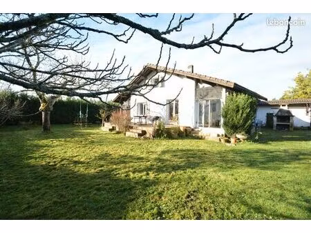 maison 7 pièces 198 m²