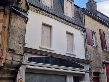 local commercial centre ville