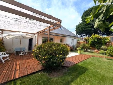 maison 6 pièces 128 m²