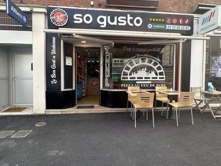 pizzeria traditionnel au feu de bois