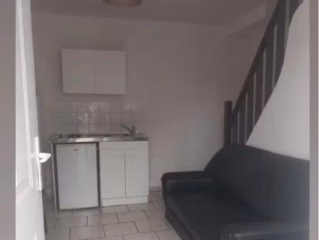 location studio dans maison