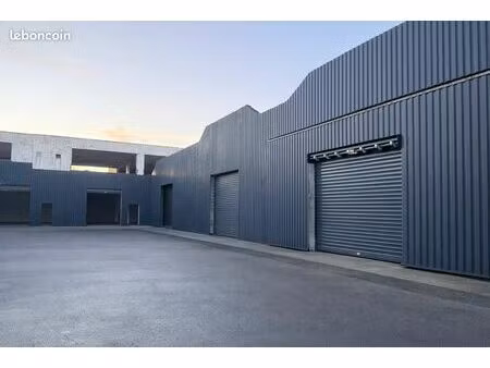 entrepôt à vendre / à louer