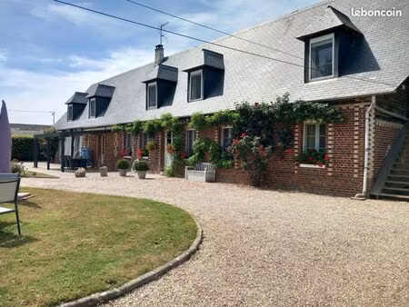 longère de charme avec 5 chambres d'hôtes en activité