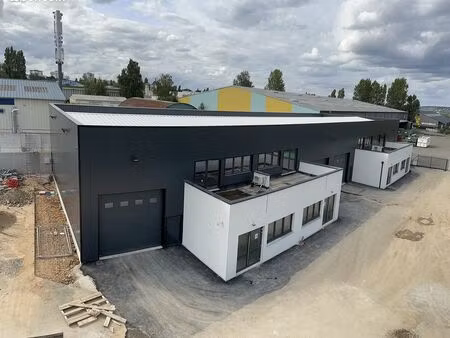 ? à louer – local d’activité 724 m² – saint-étienne-du-rouvray (76)